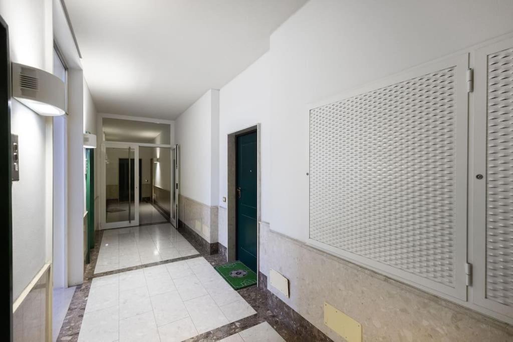 Deluxe With Free Wifi And Netflix Appartamento Milano